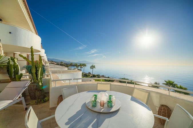 Penthouse in Estepona - view 1