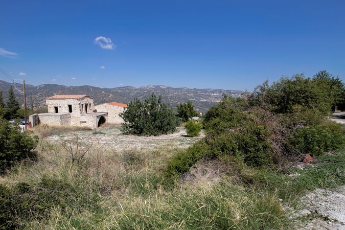 House in Vavla - view 1
