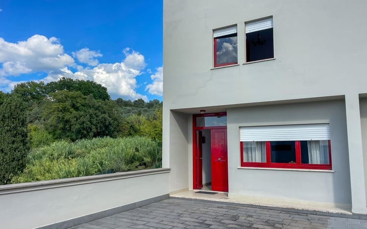 House in Ficulle - view 1