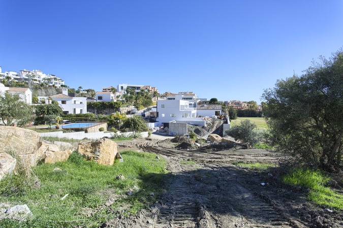 Land in Benahavis - view 1