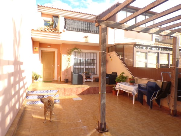 House in Santiago de la Ribera - view 1
