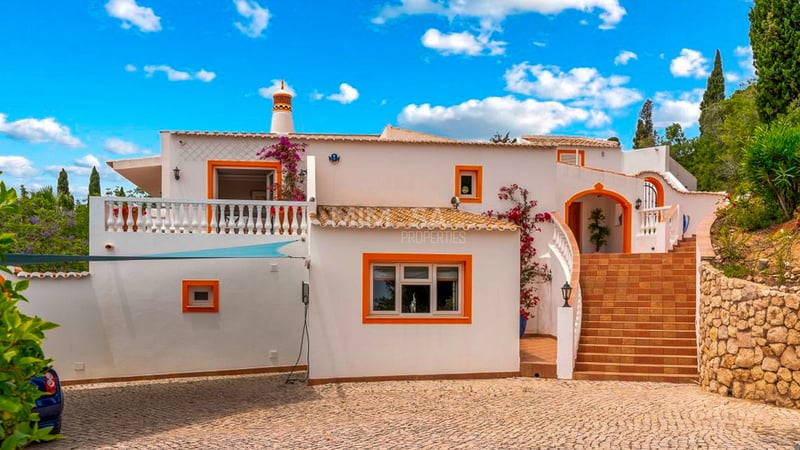 Villa in Valverde - view 1