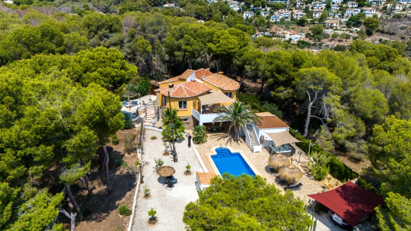 Villa in Benissa - view 1