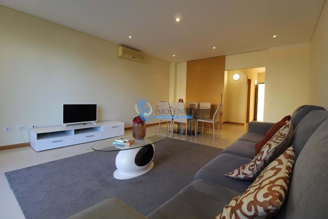 House in Patroves - view 1