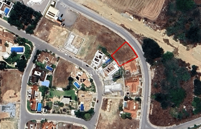 Land in Strovolos - view 1