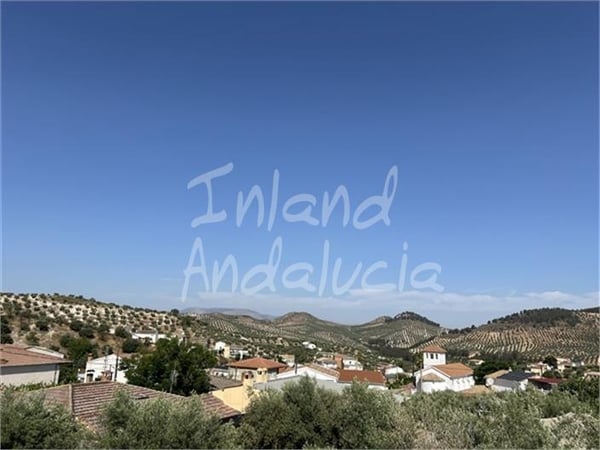 House in El Sabariego - view 1