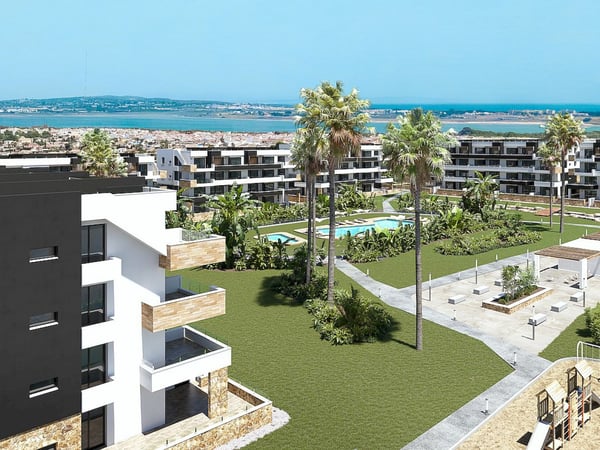 Apartment in Torrevieja - view 1
