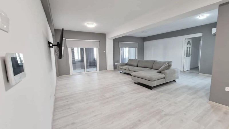 House in Mesa Geitonia - view 1