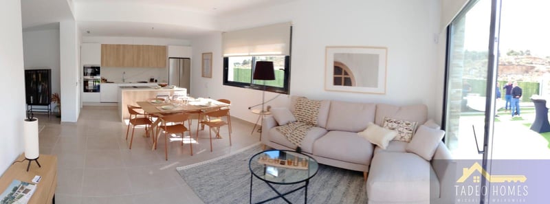 House in Calasparra - view 1