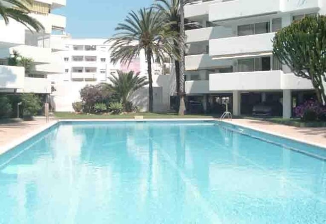Apartment in Playa de Talamanca - view 1