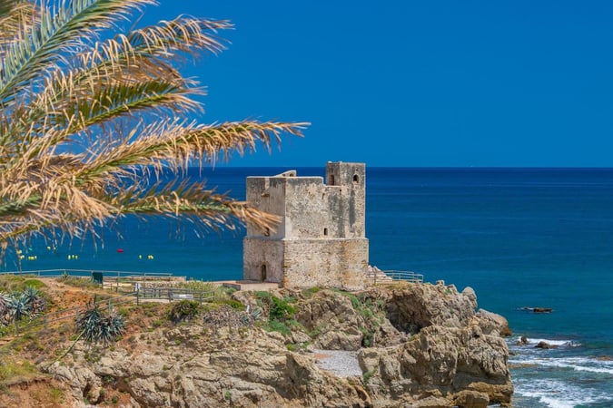 Apartment in Casares - view 1