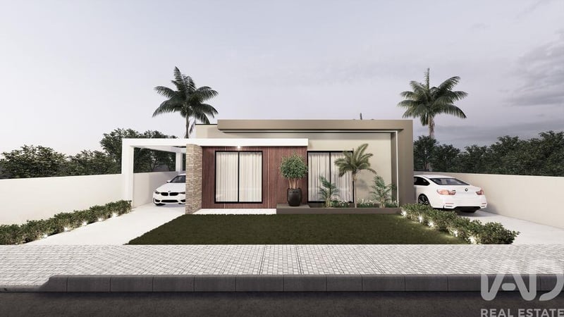 House in Fernao Ferro - view 1