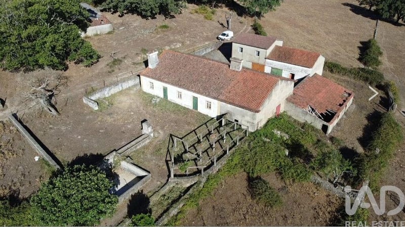 House in Sao Salvador da Aramenha - view 1