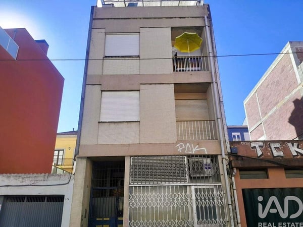 Apartment in Paranhos - view 1