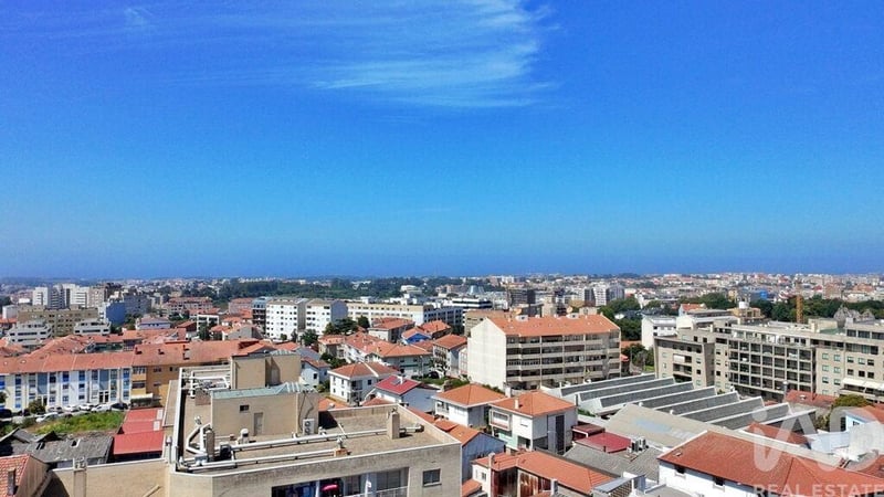 Apartment in Raza de Baixo - view 1