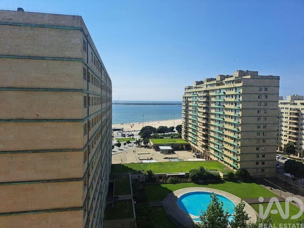 Apartment in Matosinhos - view 1