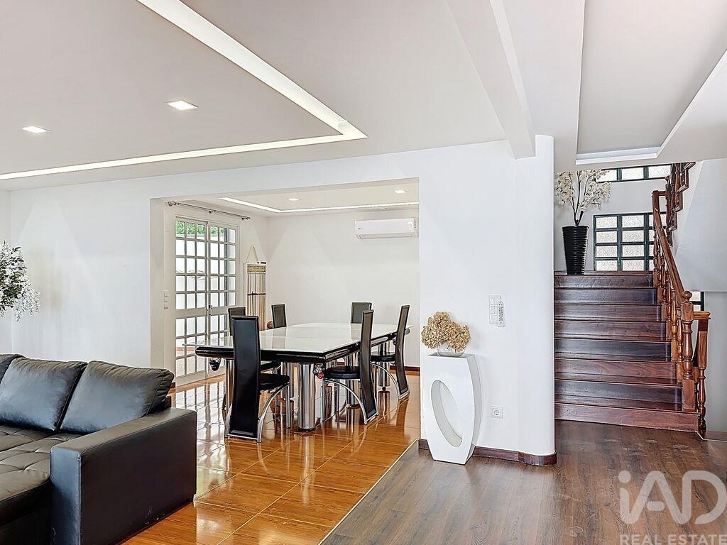 House in Nossa Senhora do Monte - Image 2