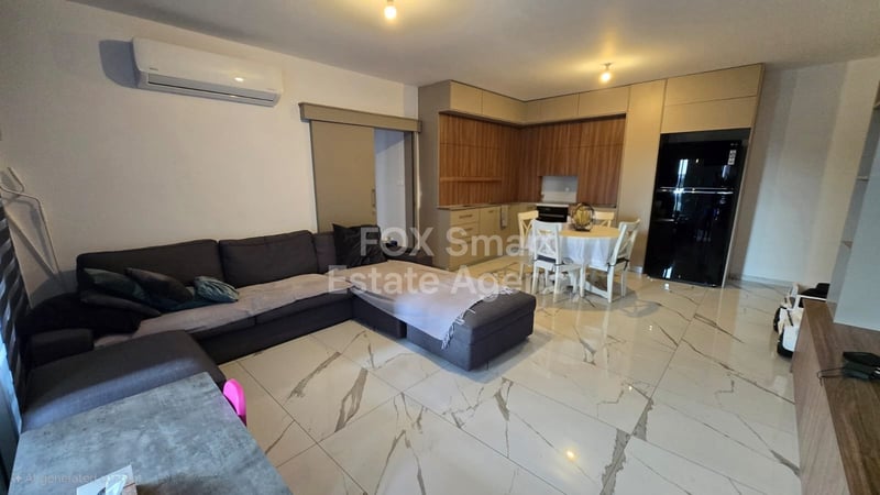 Apartment in Kato Polemidia - view 1