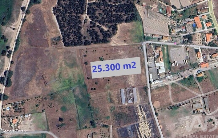 Land in Samora Correia - view 1