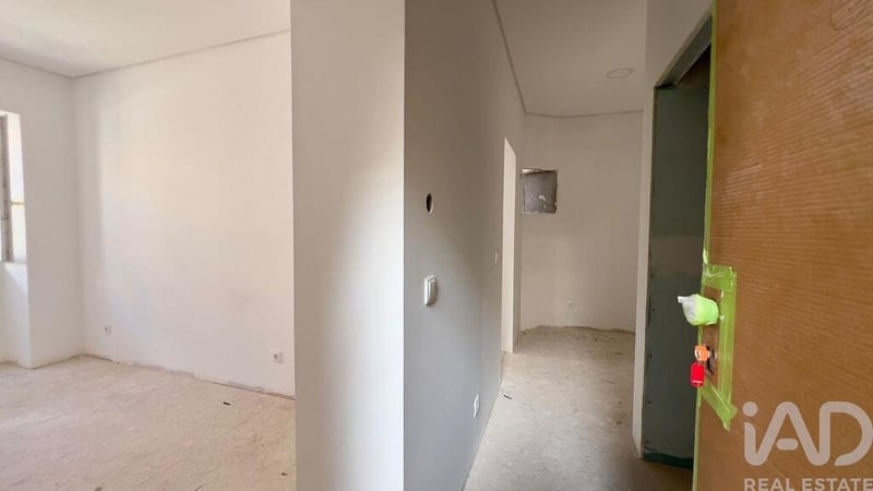 Apartment in Alcantara - view 1