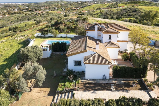 Villa in Mijas - view 1