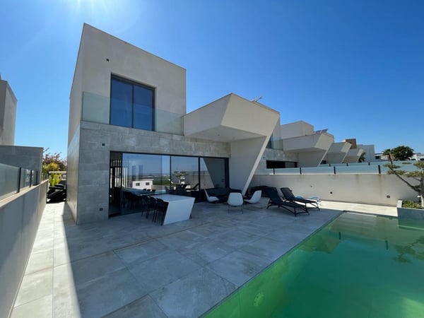 Villa in Rojales - view 1