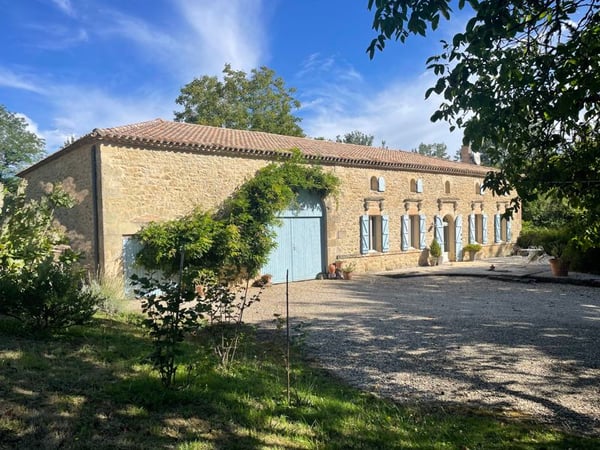 House in Monsegur - view 1