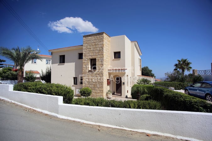 House in Paphos - view 1