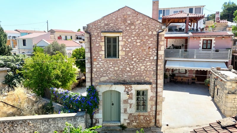 Villa in Vamos - view 1