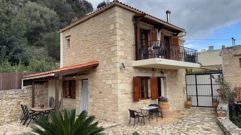 Villa in Apokoronas - view 1