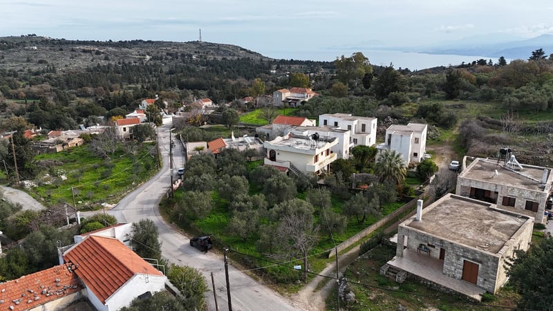 Land in Sellia - view 1