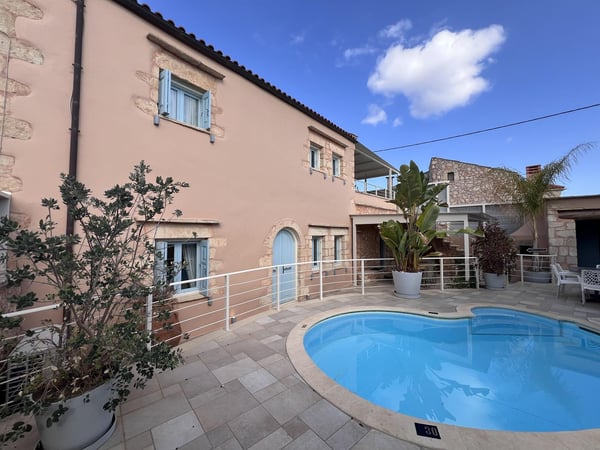 Villa in Xirosternion - view 1