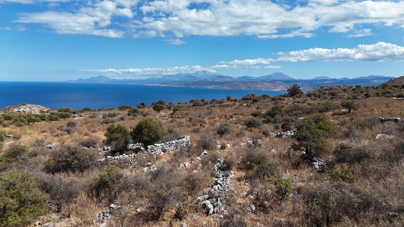 Land in Kefalas - view 1