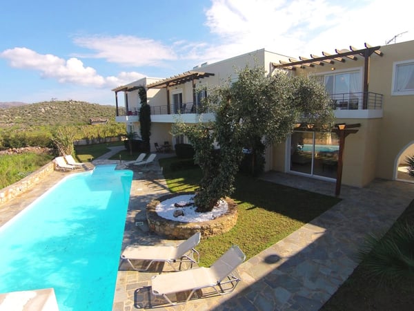 Apartment in Chorafakia - view 1