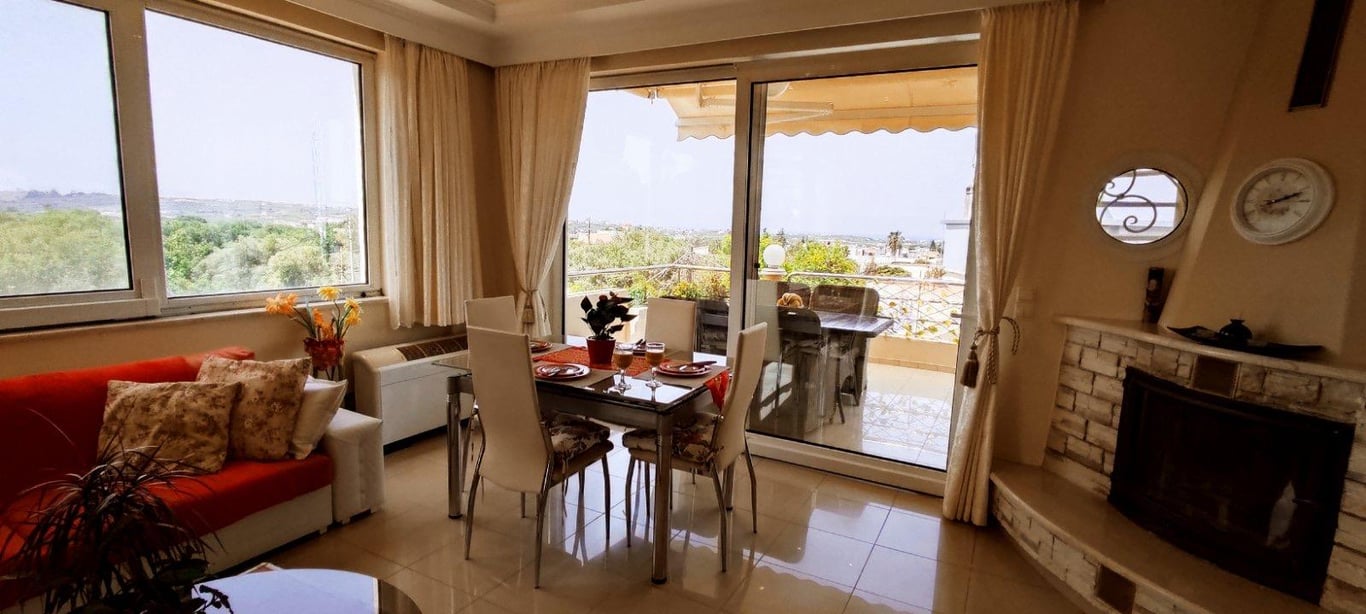 Villa in Ladiko - Image 3