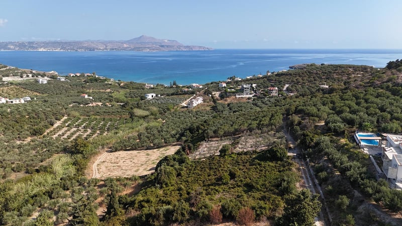 Land in Armenoi - view 1