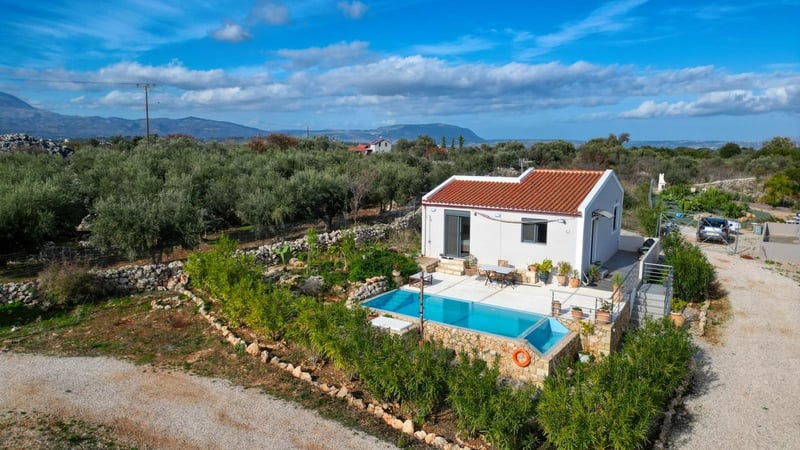 Villa in Litsardha - view 1