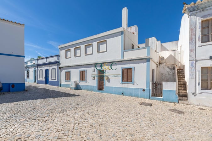 House in Buraca - view 1