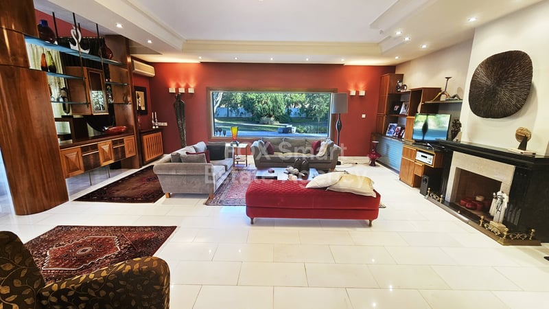 House in Geri - view 1