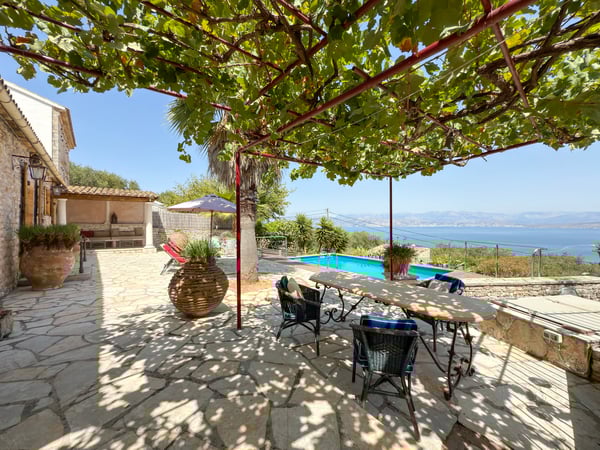 Villa in Kassiopi - view 1