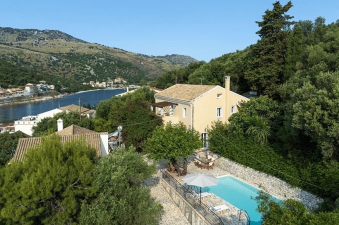 Villa in Kassiopi - view 1