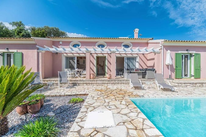 Villa in Kassiopi - view 1