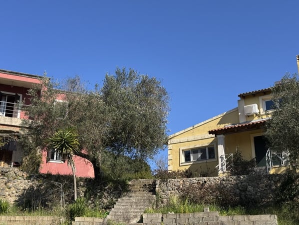 House in Kokkinion - view 1