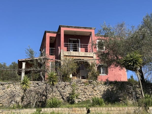 House in Kokkinion - view 1