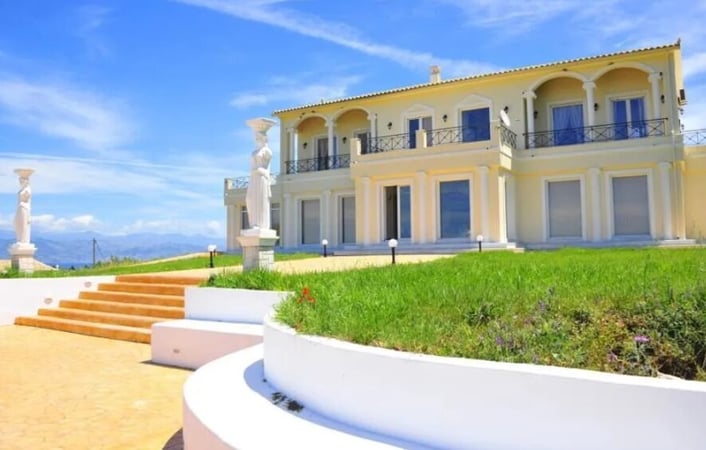 Villa in Acharavi - view 1