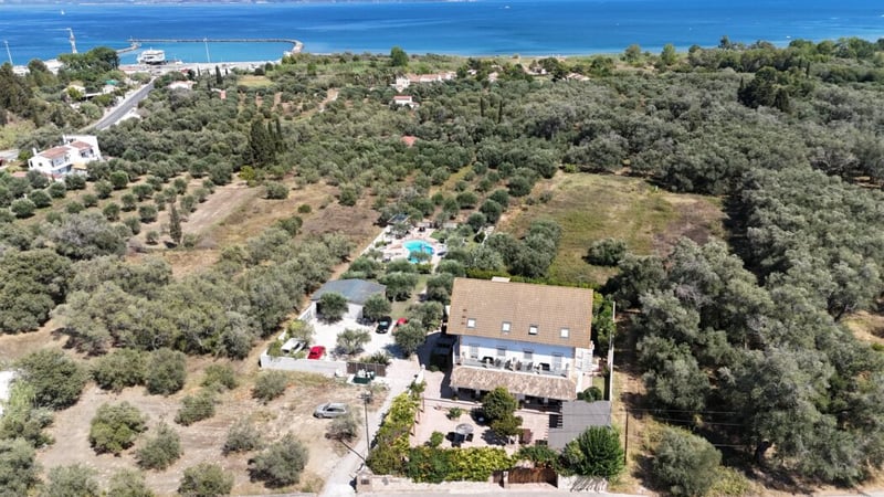 Apartment in Lefkimmi - view 1