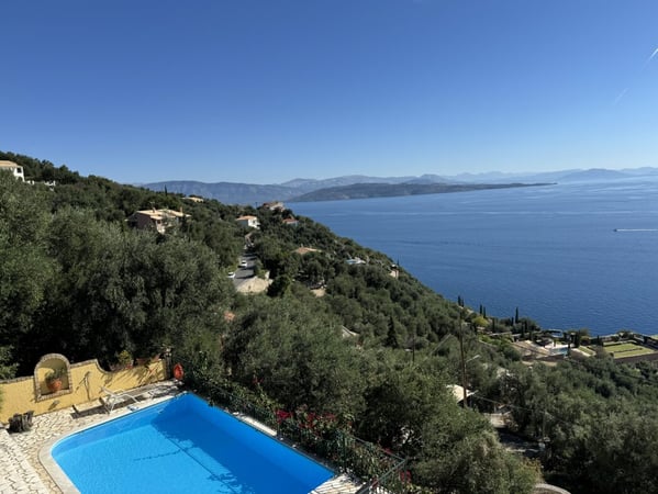 Villa in Nisaki - view 1