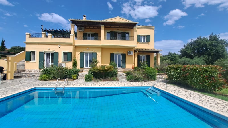 Villa in Poulades - view 1