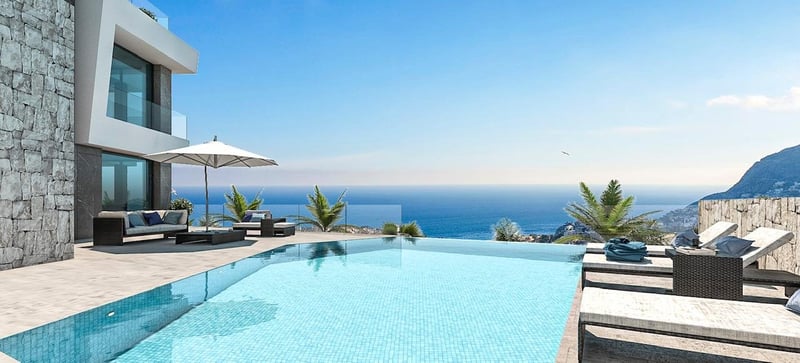 Villa in Calp - view 1