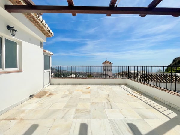 House in Mijas Costa - view 1